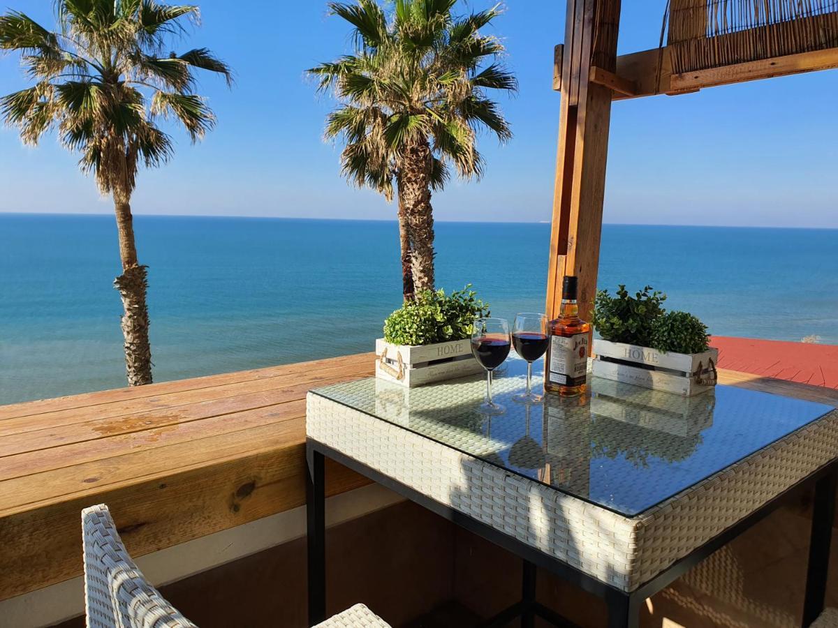 Magic On The Sea-Suites With A Private Jacuzzi And A Private Sea View Netanya Værelse billede