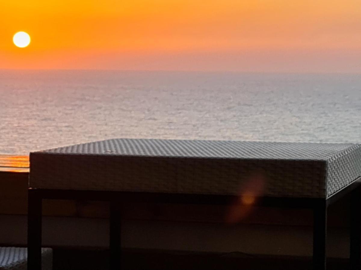 Magic On The Sea-Suites With A Private Jacuzzi And A Private Sea View Netanya Eksteriør billede